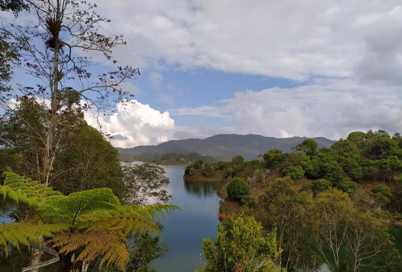 Ecolodge Bahia del Peñón Guatapé Exterior foto