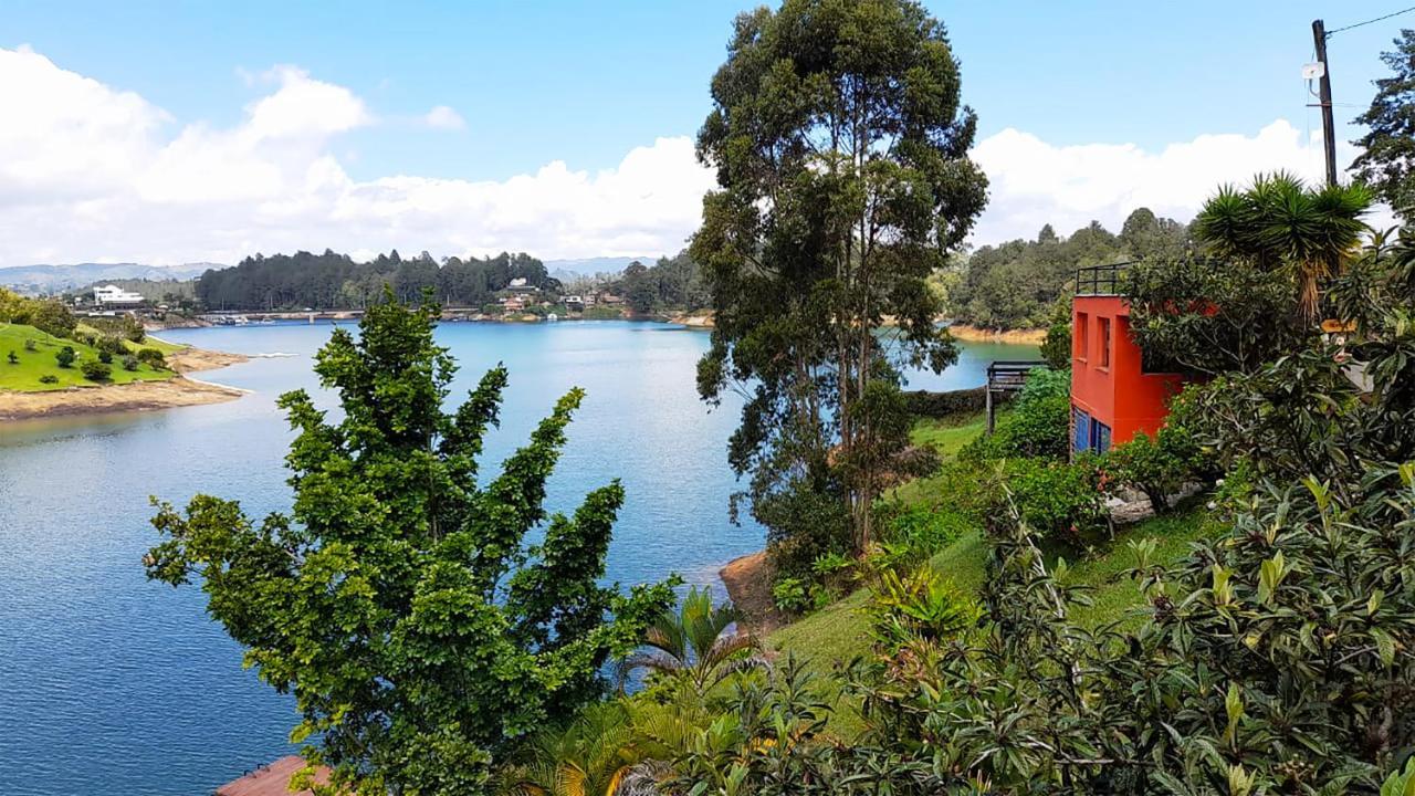 Ecolodge Bahia del Peñón Guatapé Exterior foto